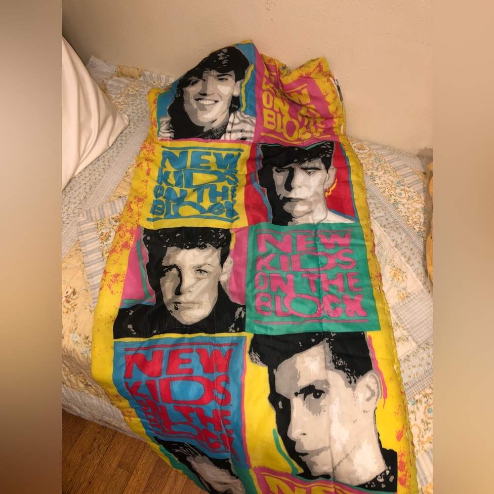 New kids on the block sleeping bag